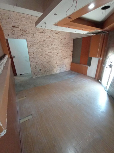 Imagen 5 de 11 de Local En Alquiler En Caseros