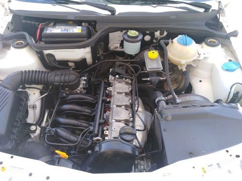 Volkswagen Gol 1.4 Power 83cv 3 P 2013