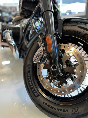 Bmw R18