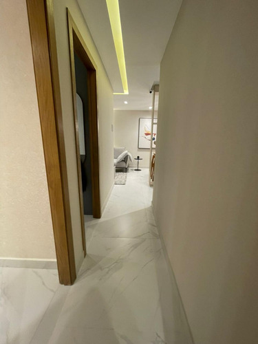 Casa Ampla E Com Bastante Espaço