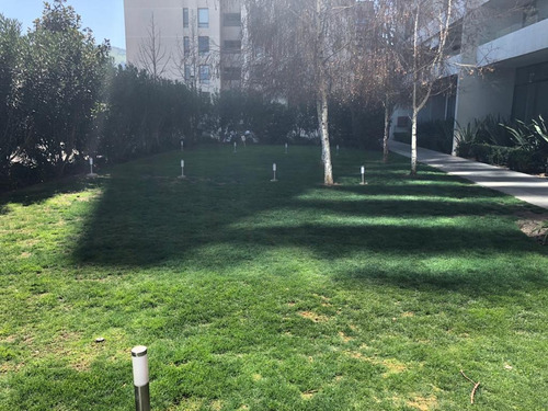 Plena Avenida Las Condes Estupendo Departamento Con Terraza