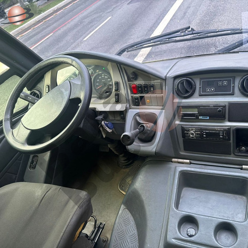 Volare V8l Fretamento / Executivo Micro Onibus