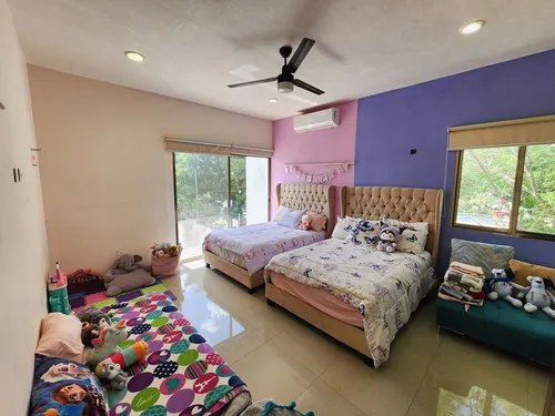 Casa En Venta Con Paneles Solares En Colonia Maya - Hi2406286