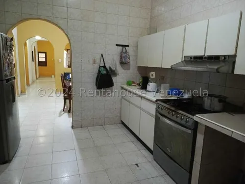 Casa Para Remodelar En Venta , Los Rosales , Mim 25-2827
