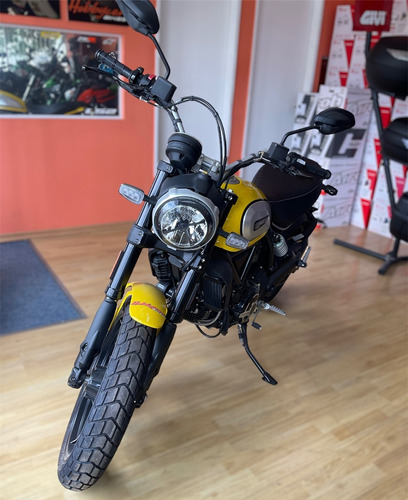 Ducati Scrambler Icon 800 Amarilla Italiana