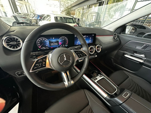 Mercedes-Benz Clase GLA 1.3 Gla200 Progressive 163Cv