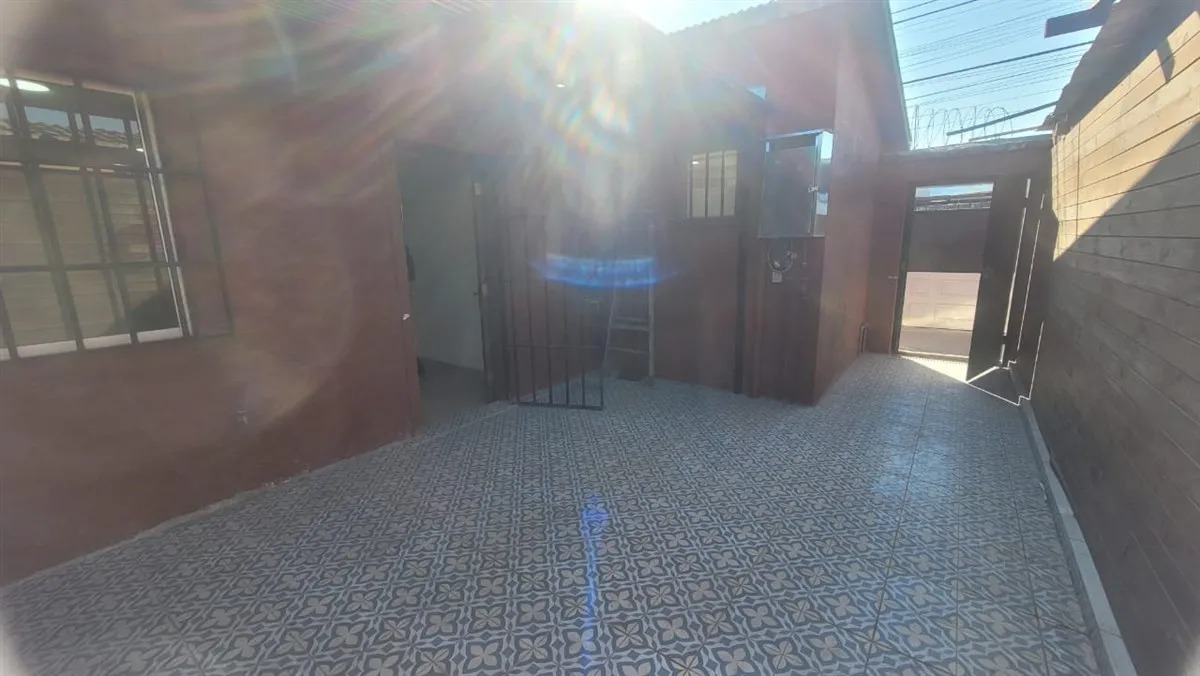 Imagen 5 de 12 de Casita 1 Dorm. Av Central/fraterna,, Pedro Aguirre Cerda