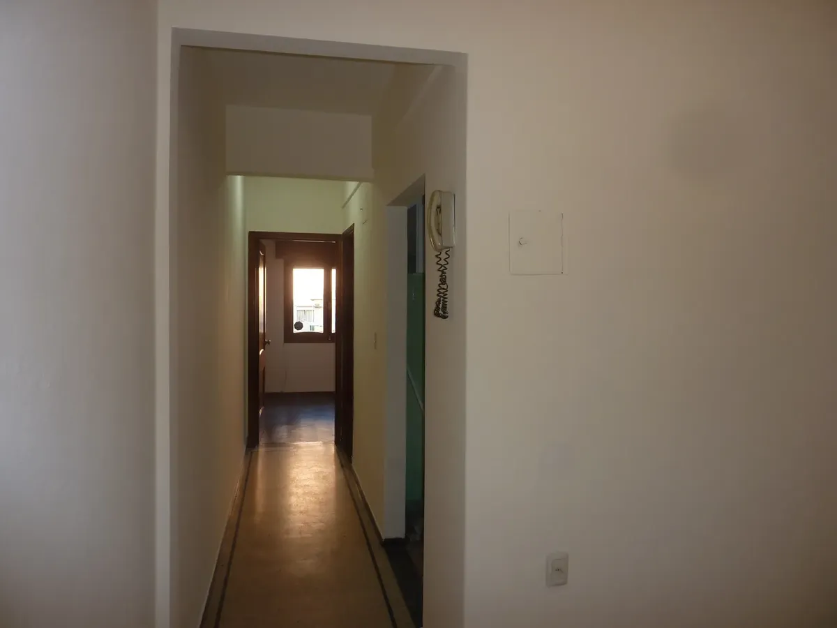 Dueño Alquila Apto 1 Dormitorio Parque Batlle, Con Balcón A La Calle, Cocina Definida, Segundo Piso $21.000 · Foto 4