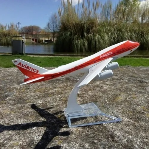 Imagen 5 de 7 de Boeing 747-200, Colores De Avianca, Escala 1:500
