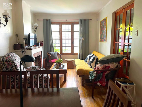 Casa En Venta De 3 Dorm. En Ñuñoa