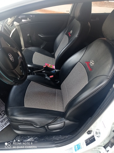 Hyundai Accent Semi Full