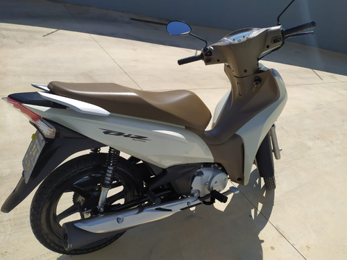 Imagem 4 de 9 de Honda Biz 125 Branca 2019