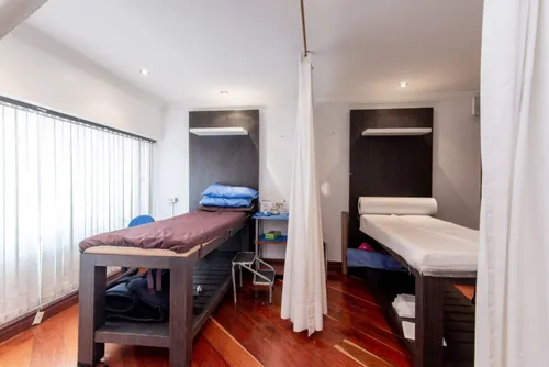 Casa En Venta En Santa Paula. Cod V4385