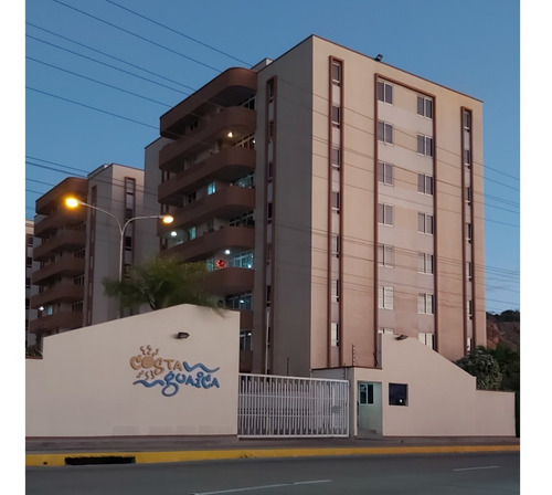 Imagen 12 de 13 de Moderno Apartamento En Alquiler En Lechería. Conj. Res. Costa Guaica