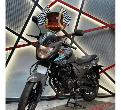 Yamaha Szr