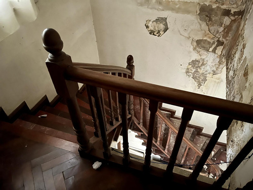 Imperdible Casa A Refaccionar O Demoler En La Lucila, Vicente Lopez, A Metros Del Centro Comercial.