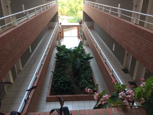 Imagen 14 de 17 de Apartamento En Venta Mls #20-13818 - Laura Colarusso