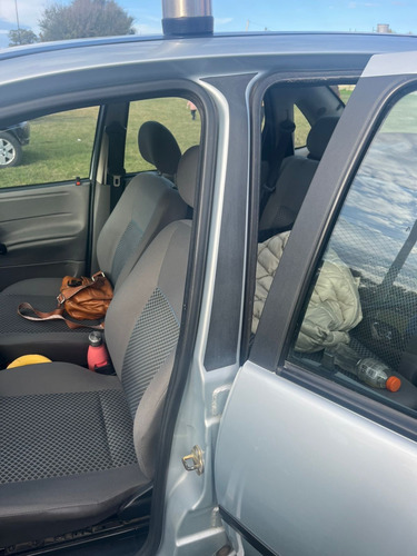 Chevrolet Corsa Classic 1.6 Gl Aa 4P