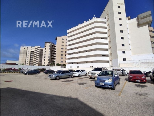 Imagen 17 de 19 de Town House En Edf. Atenea Suite