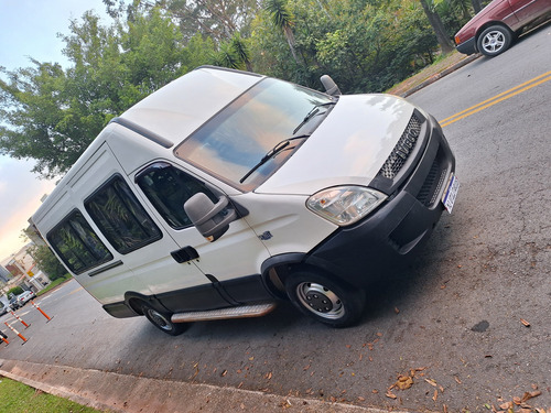 Iveco Daily 45s17 Minibus 16 Lugares