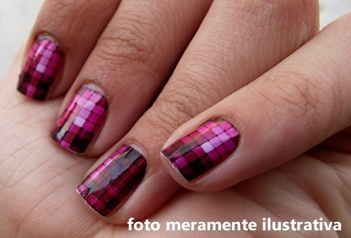 Adesivo Decalque Unha Inteira Makeup Nails Quadriculado Verm