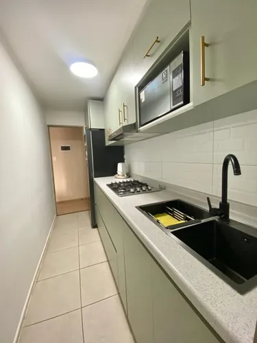 Se Arrienda Moderno Departamento Y Con Excelente Ubicación