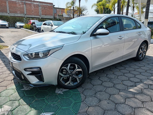 Kia Forte 2.0 Lx Mt