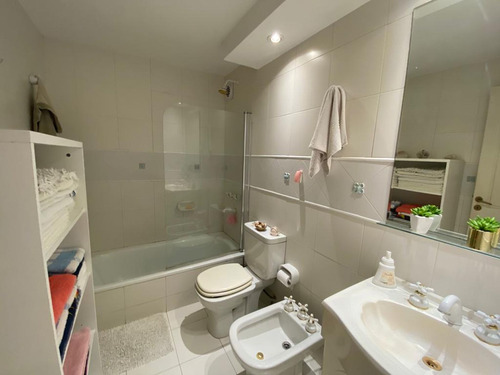 Imagen 12 de 22 de Venta De Triplex Con Pileta 5 Amb Villa Del Parque