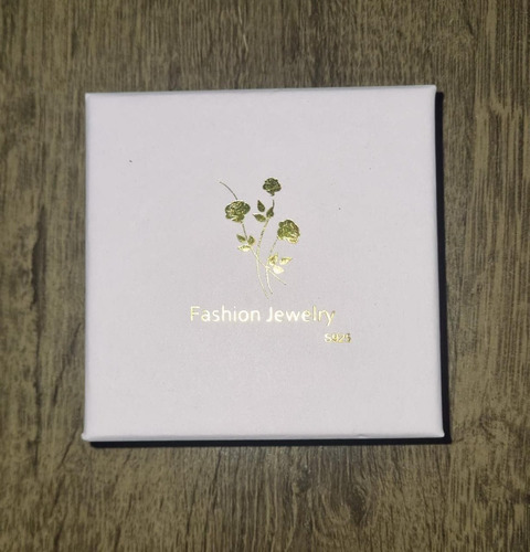 Imagen 8 de 10 de Set 24 Caja Rosada Con Diseño Regalo, Exhibidor Joyas 9x9cm.