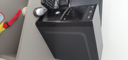 Pc 4gb Hd 500gb + Teclado Mouse E Monitor