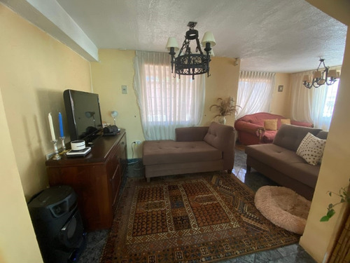 Venta De Propiedad Con Gran Terreno En Quilpue