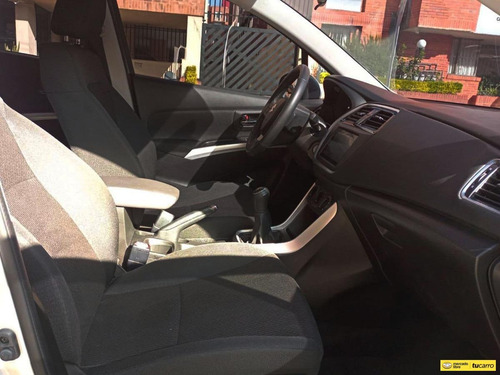 Imagen 8 de 17 de Suzuki S-cross