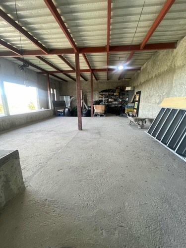 En Venta Moderna Y Lujosa Casa Ubicada En La Urb Avp Colinas De Carrizal. Rz