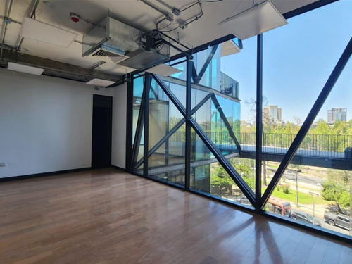 Amplia Y Moderna Of De 85 Mt2 En Arriendo En Providencia