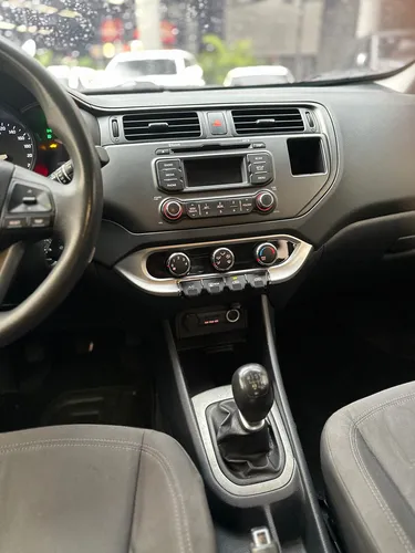 Kia Rio 1.4 4 p