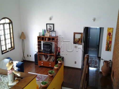 Sobrado - Vila Alzira - Ref: 23065 - V-23065