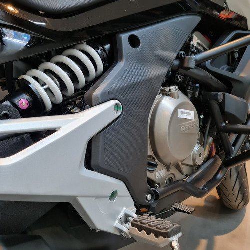 Imagen 18 de 25 de Cfmoto 650 Mt - Ahora 12 Ó 18 - Retira Ya - Jp Motos