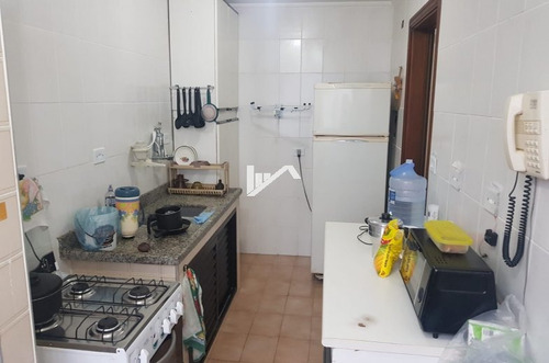 Imagem 10 de 14 de Bom Apartamento Bairro Solemar Frente Ao Mar