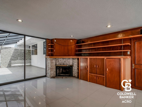 Imagen 7 de 12 de Casa En Venta, Colonia La Herradura, Luz Natural, Excelente Ubicación