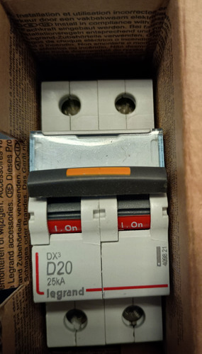 Interruptor Automatico 2p 20a Curva D 25ka Ref 409821 Legran