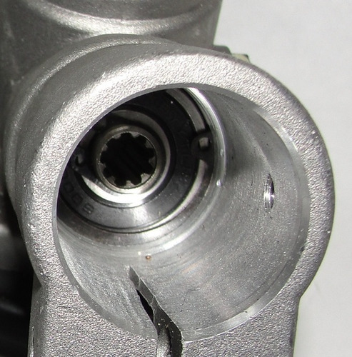 Imagen 2 de 5 de Cabezal Desmalezadora 28 Mm X 9 Estrías Toyama Domopower