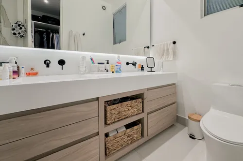 Apartamento En Venta En Chico Norte. Cod V3809