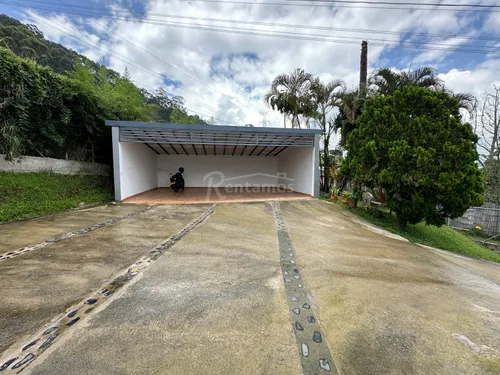 Casa En Arriendo En Las Antillas. Cod A775998