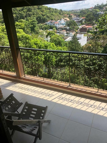 Imagem 6 de 21 de Casa À Venda No Bairro Centro - Brusque/sc - 1828