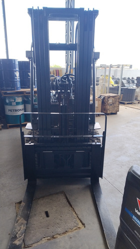 Empilhadeira Liugong 3ton. Glp Torre Triplex De 5 Metros Top