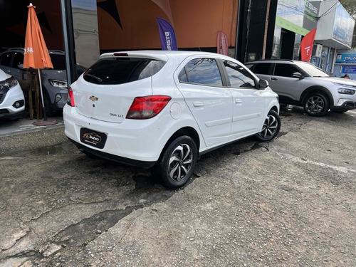 Chevrolet Onix 1.4 MPFI LTZ 8V FLEX 4P MANUAL