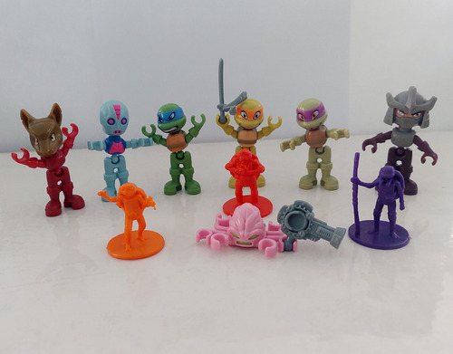Set Figuras Tortugas Ninja Y Mutantes Kinder Vuala Sorpresa (Usado)