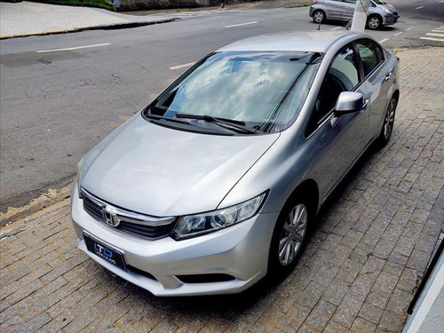 Imagem 11 de 14 de Honda Civic Honda Civic 1.8 Lxs 16v Flex Automático 2013