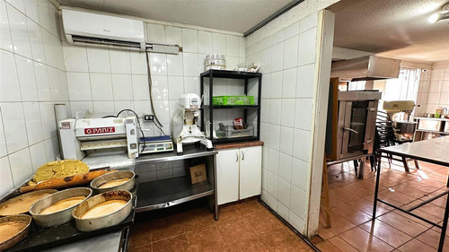 Casa En Venta De 3 Dorm. En Quilicura