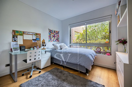 Espectacular Departamento Con Amplios Espacios Y Gran Parque
